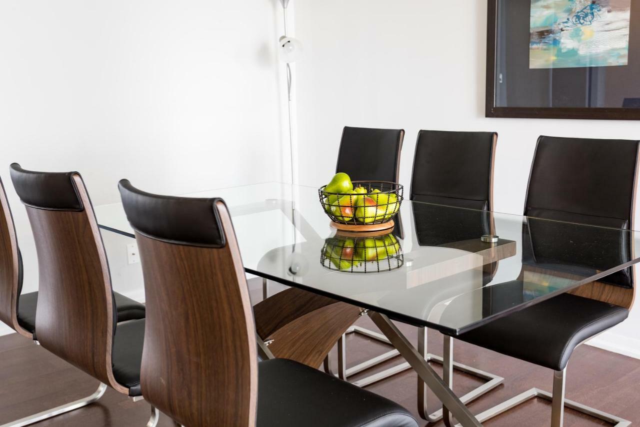 Altitude Suites Bay Street - Holiday Bonus - Free Parking Toronto Bagian luar foto